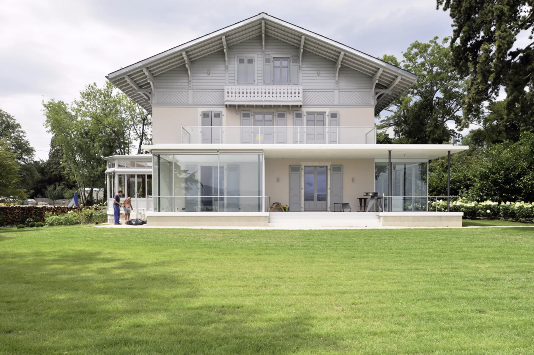 Renovation and conversion of a lakeside house on a protected site, Geneva architects, corpus architecture urbanisme