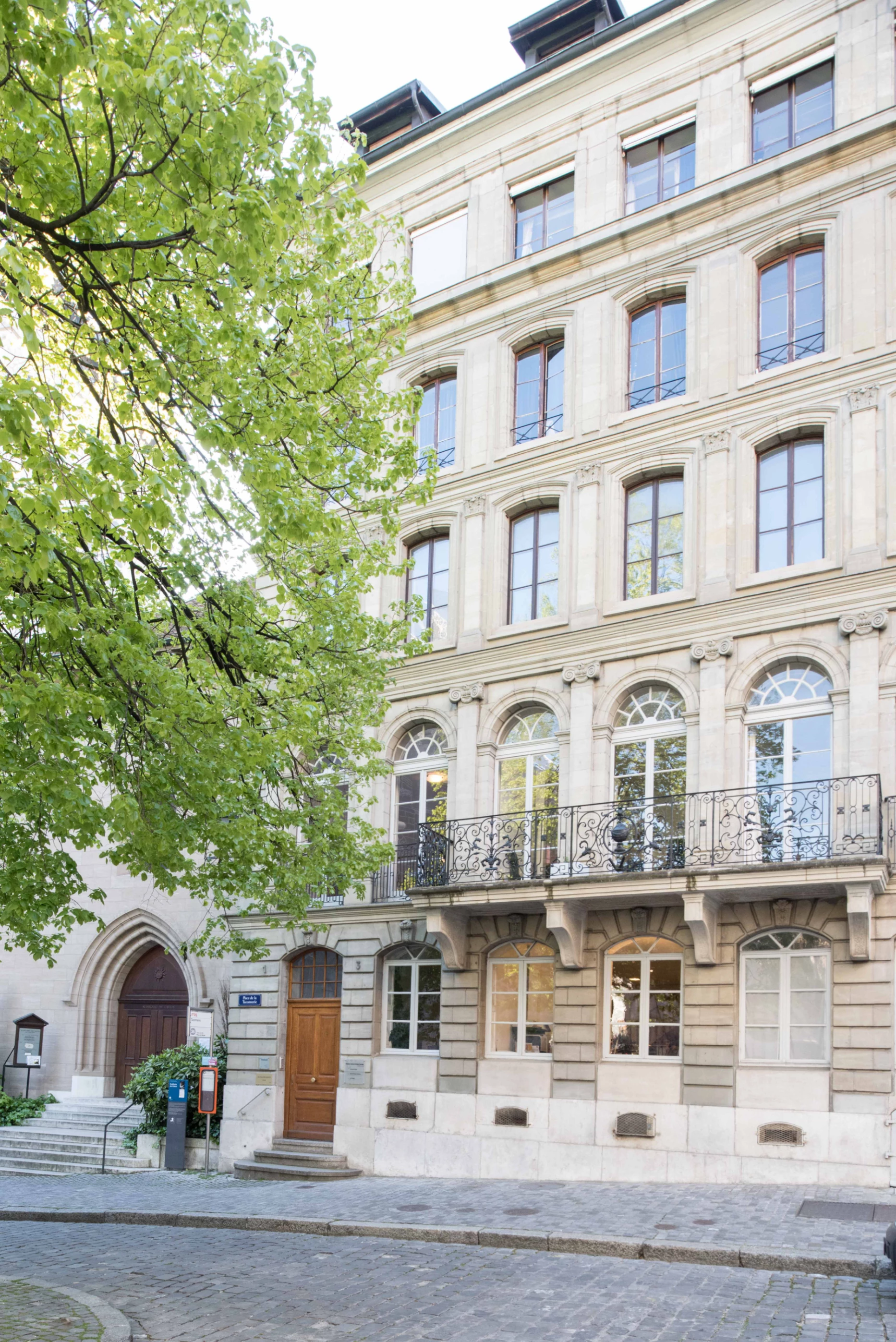 Restauration d'un appartement dans un immeuble du patrimoine genevois, bureau d'architectes à Genève,corpus architecture urbanisme