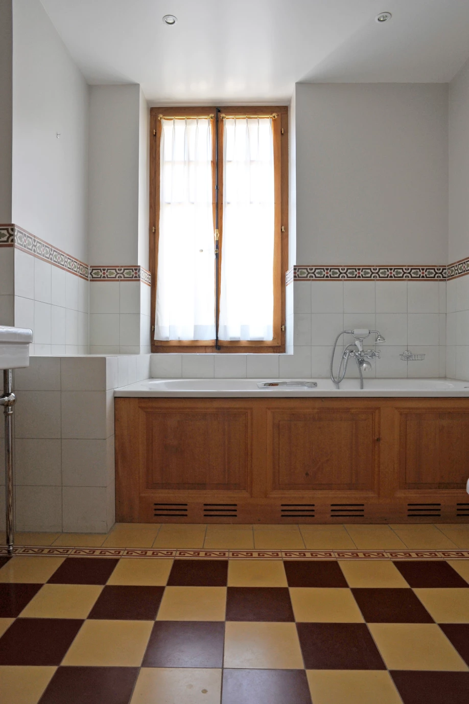 Renovation and creation of an annex on a protected site on the shores of Lake Geneva, Geneva architects, corpus architecture urbanisme