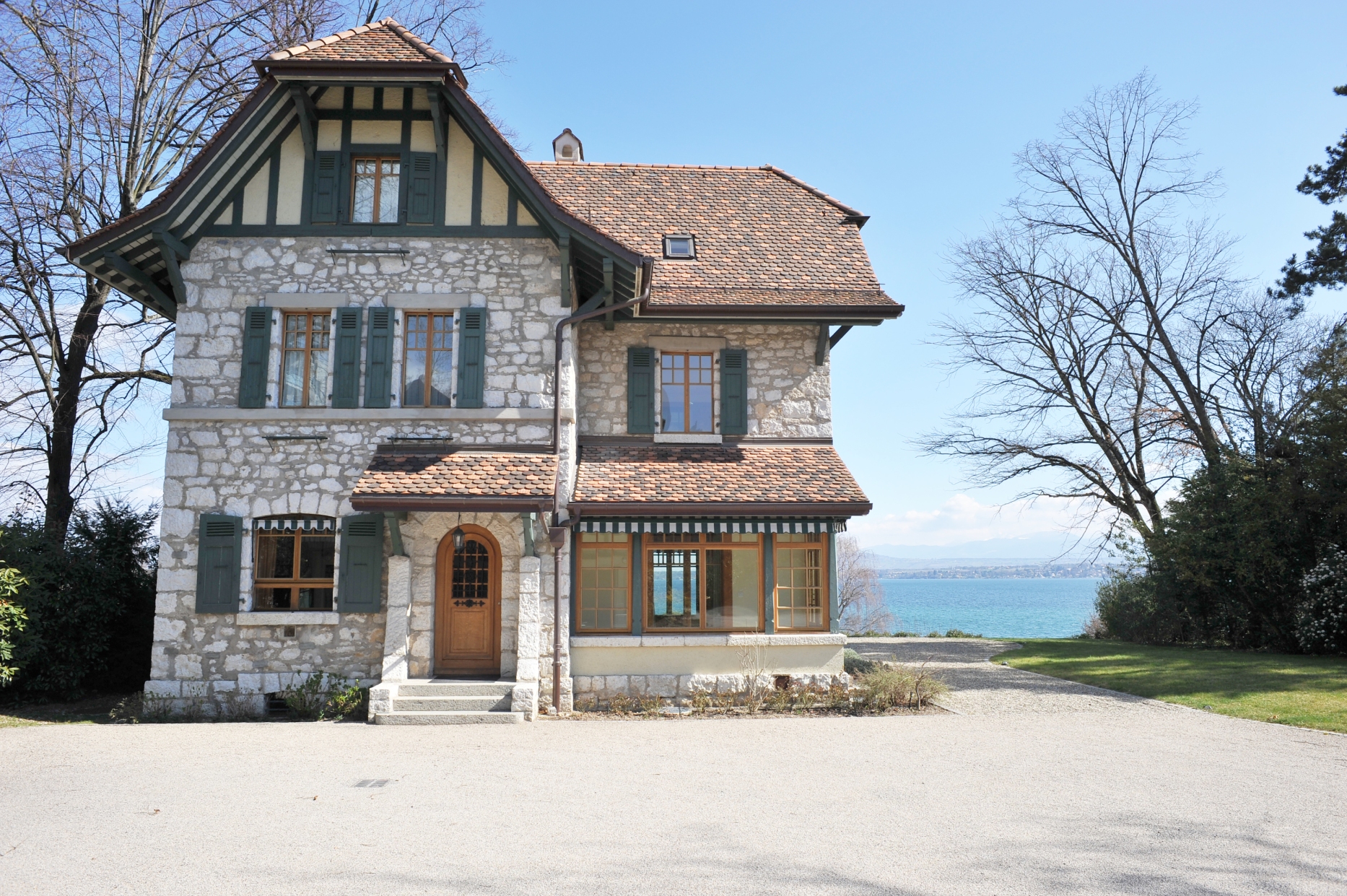 Rénovation et création d'une annexe en site protégé du bord du lac Léman à Genève, bureau d'architectes à Genève, corpus architecture urbanisme