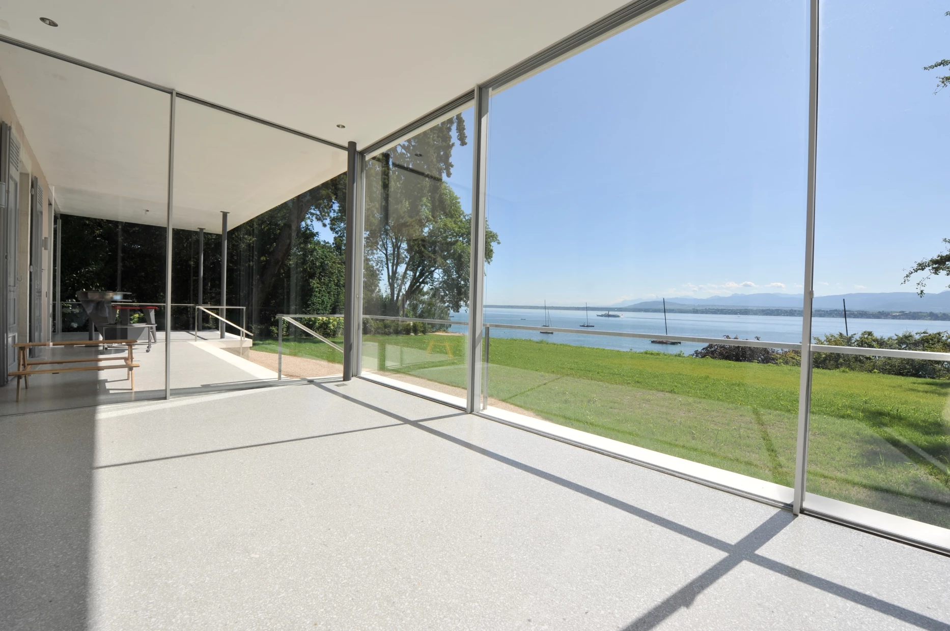 Renovation and conversion of a lakeside house on a protected site, Geneva architects, corpus architecture urbanisme