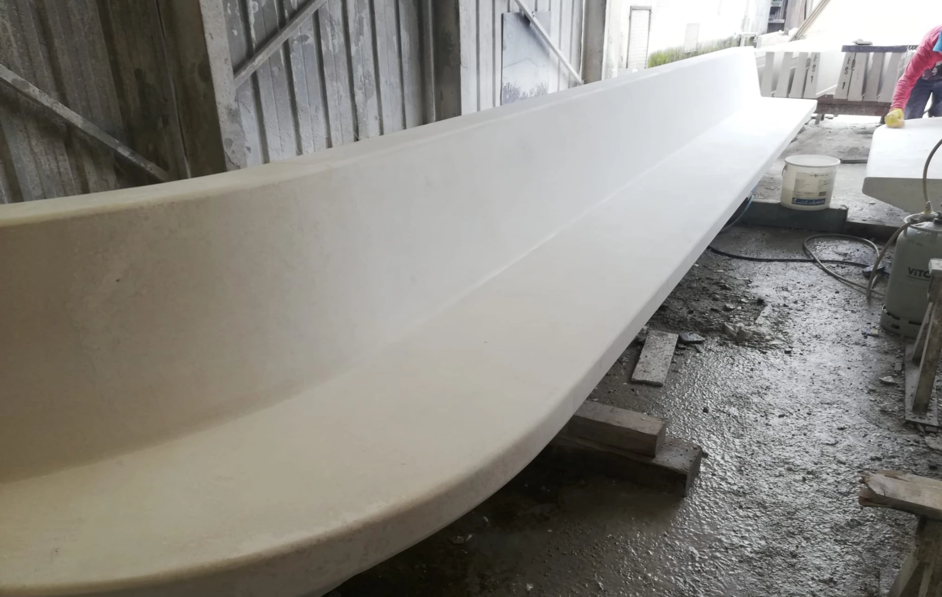 Design et construction d'un banc public à Genève, mobilier urbain, bureau d'architecte à Genève, corpus architecture urbanisme