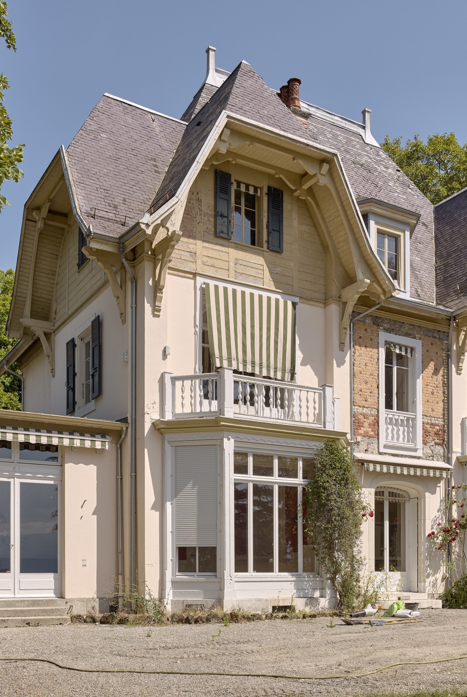 Rénovation d'une maison patrimoniale au bord du lac à Genève, bureau d'architectes genevois, corpus architecture urbanisme