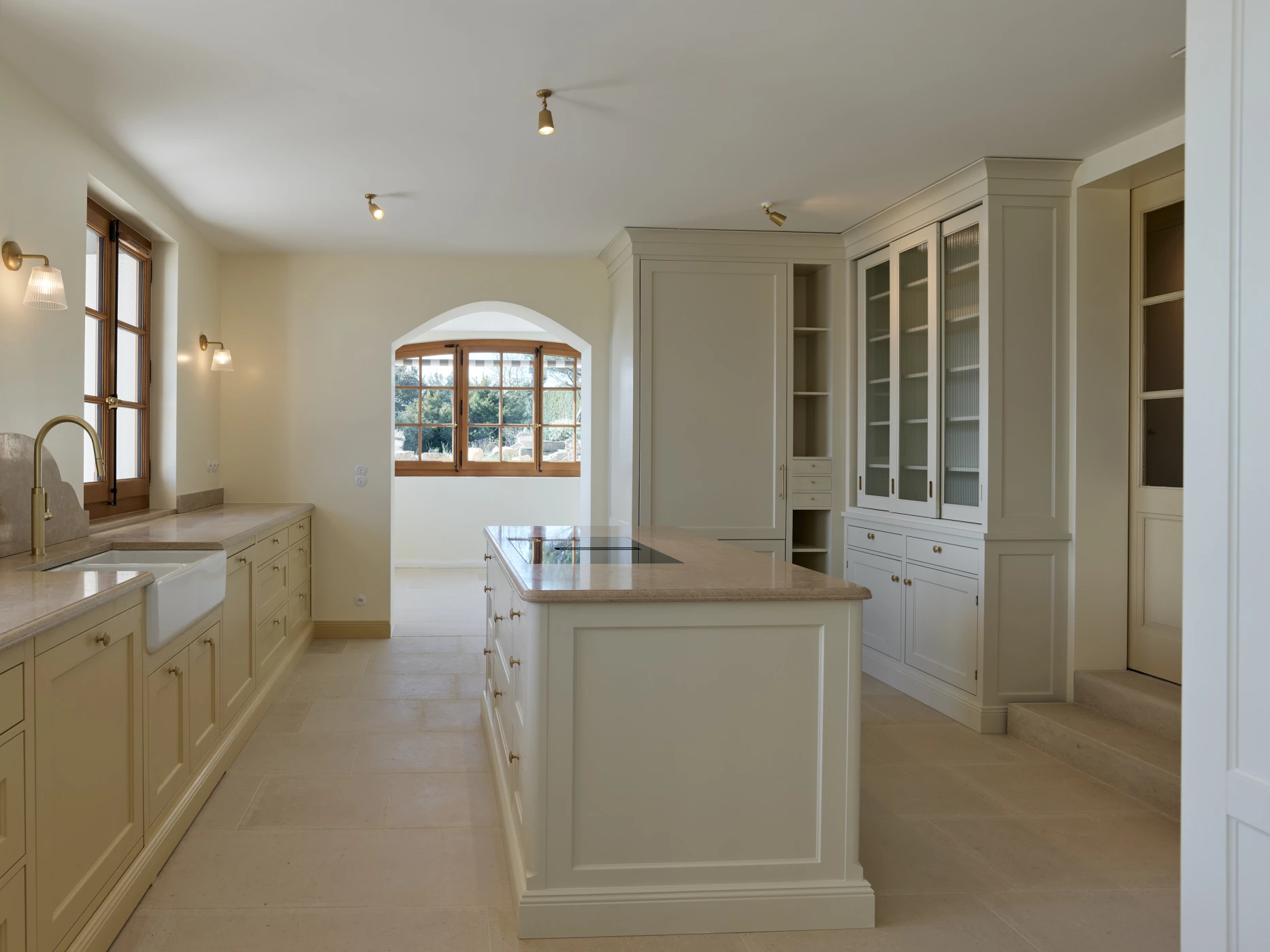 Rénovation patrimoniale d'une maison historique au bord du lac, bureau d'architecte à Genève, corpus architecture urbanisme