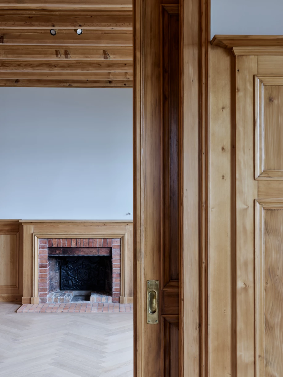Rénovation patrimoniale d'une maison historique au bord du lac, bureau d'architecte à Genève, corpus architecture urbanisme