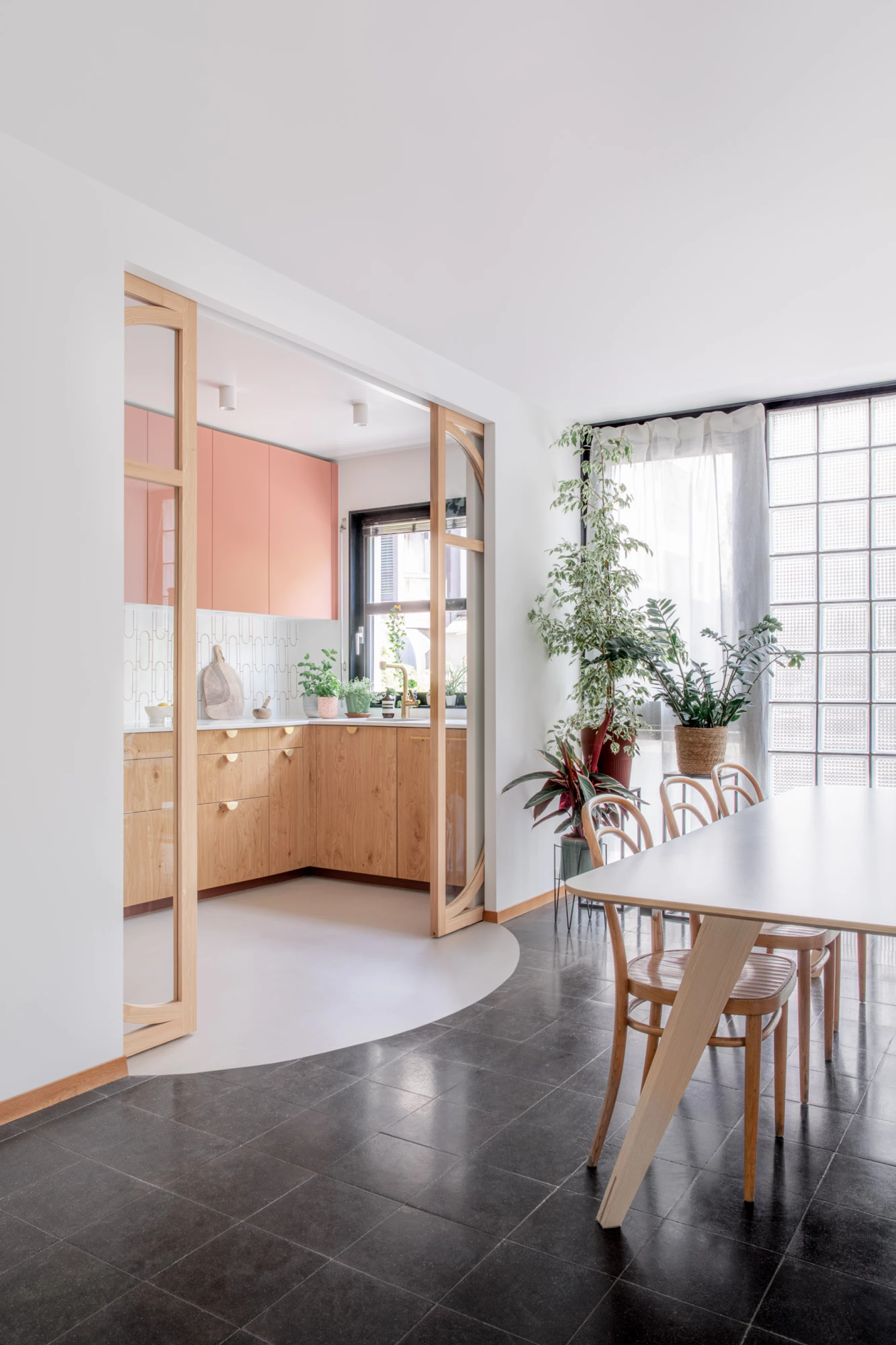 Transformation d'un appartement d'une cuisine, architecture d'intérieur, corpus intérieur, Genève